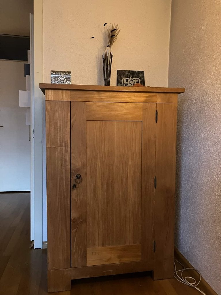 Massief houten kast van teakhout (tropisch hardhout), Huis en Inrichting, Ophalen, Gebruikt
