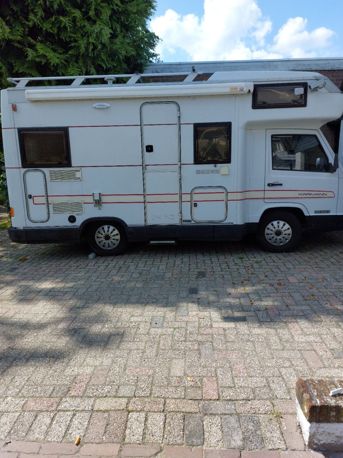 Mercedes Camper met Karmann opbouw, Reservewiel, Alkoof, Ringverwarming, Luifel