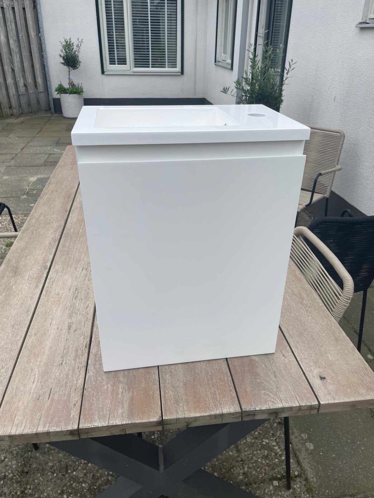 Witte wastafelkast met wasbak - NIEUW, Huis en Inrichting, Ophalen, 50 tot 100 cm, Zo goed als nieuw, Minder dan 100 cm