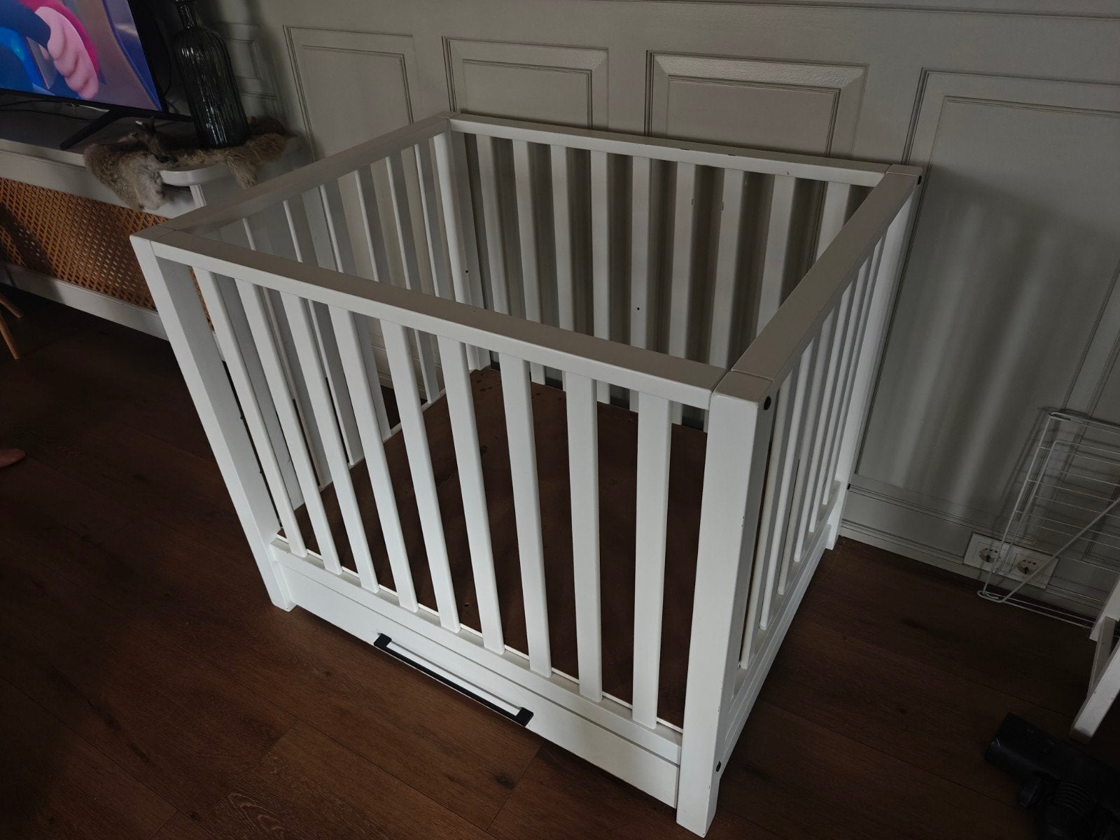 Witte box met ruime lade, Kinderen en Baby's, Boxen, Gebruikt, Rechthoekig, In hoogte verstelbaar, Lade, Ophalen
