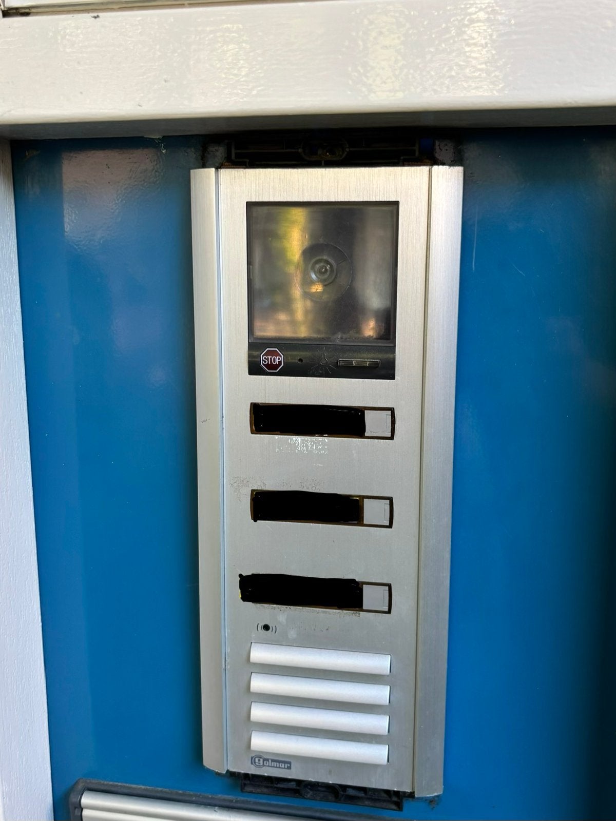 Golmar camera intercomsysteem 3 appartementen, Verzenden, Zo goed als nieuw