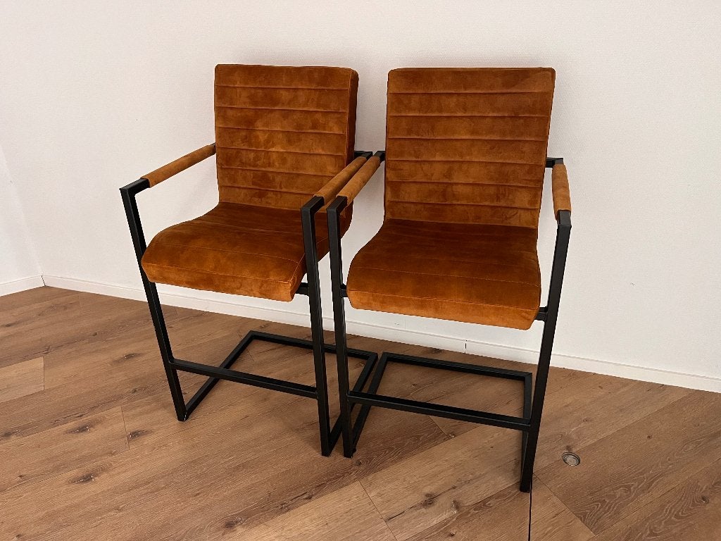 Goossens Barstoelen, Huis en Inrichting, 2 krukken, Ophalen, Zo goed als nieuw, 60 tot 90 cm