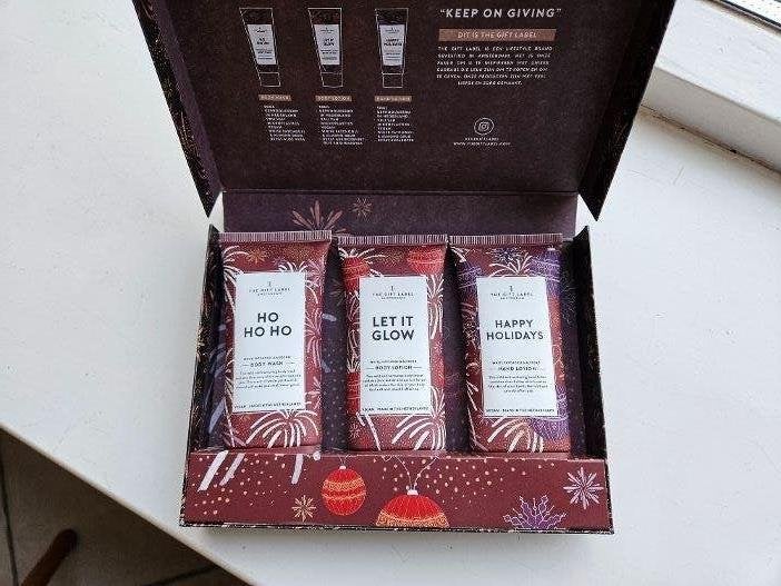 Nieuwe gift label Gift box You are a winner/kadobox, Sieraden, Tassen en Uiterlijk, Uiterlijk | Lichaamsverzorging, Ophalen of Verzenden