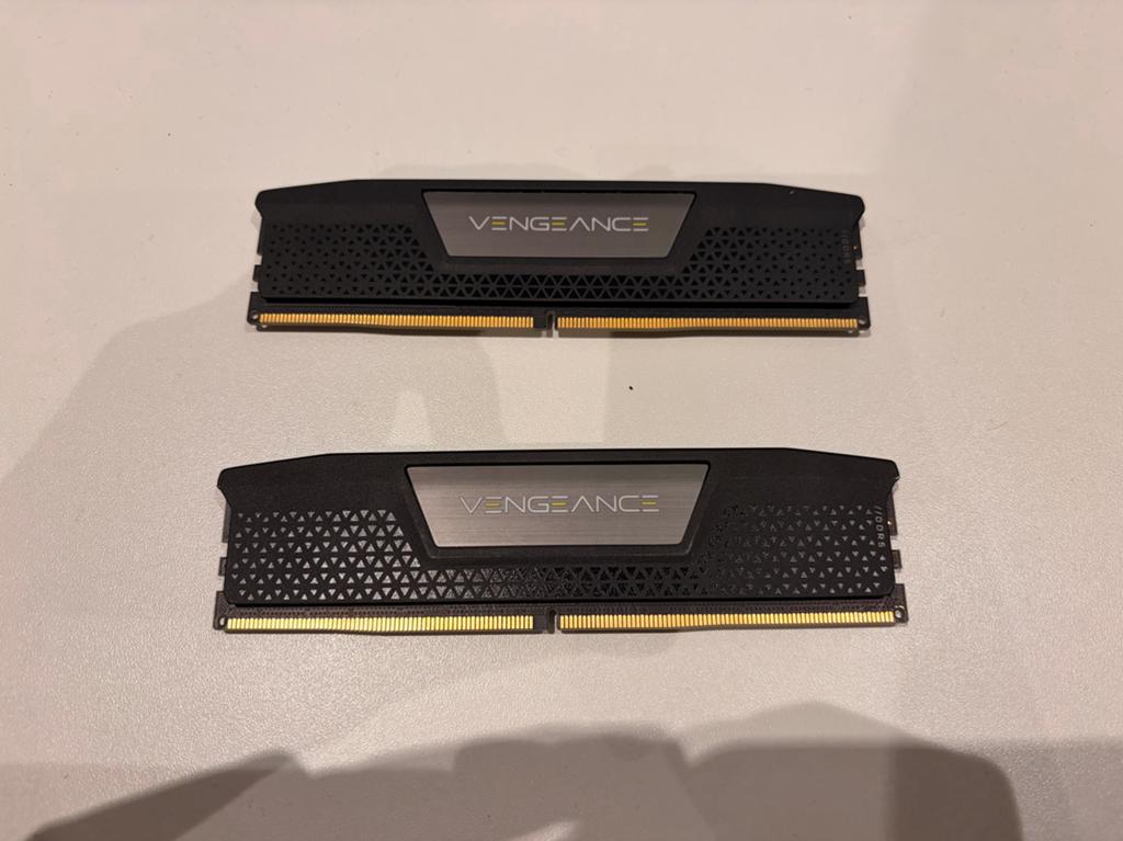 Corsair Vengeance DDR5 RAM 32GB (2x16GB), Computers en Software, RAM geheugen, 32 GB, Ophalen of Verzenden, Zo goed als nieuw