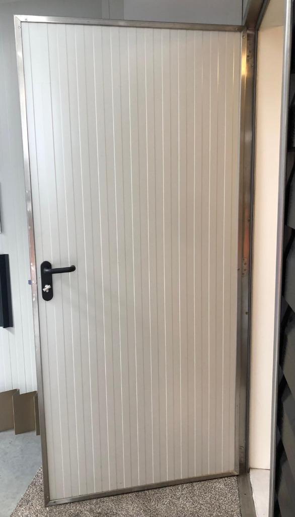 Buitendeur sandwichpaneel Microrib 1000x2125mm 40mm RAL 7016, Ophalen, 80 tot 100 cm, Nieuw, Buitendeur