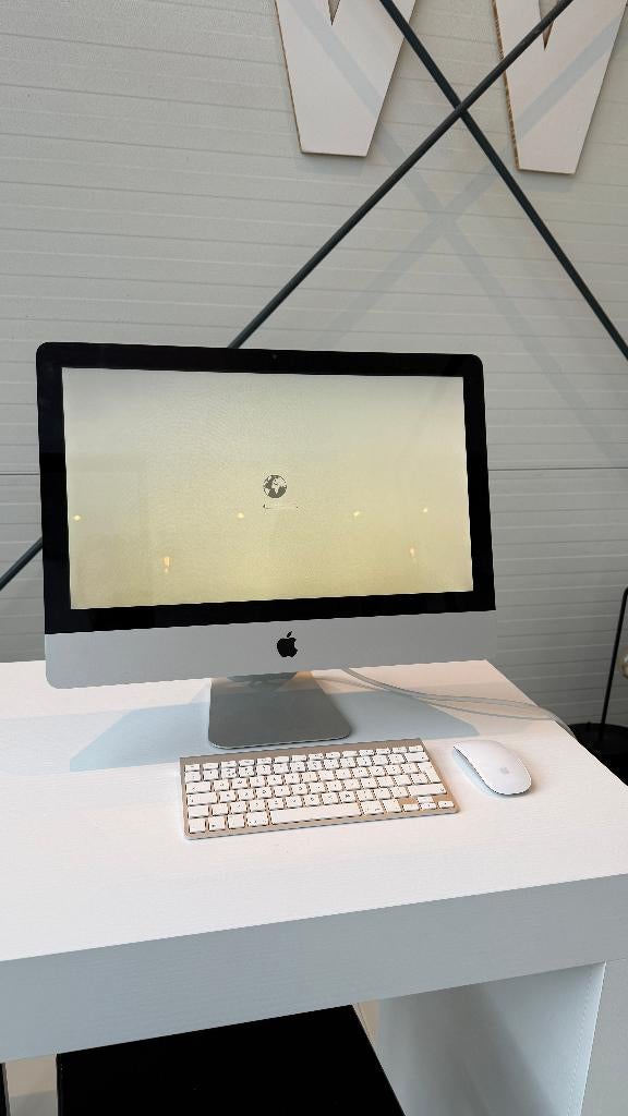 Apple iMac 24 inch (A1225 aluminium) met CD/DVD drive, Computers en Software, Apple Desktops, HDD, IMac, Gebruikt, 256 GB