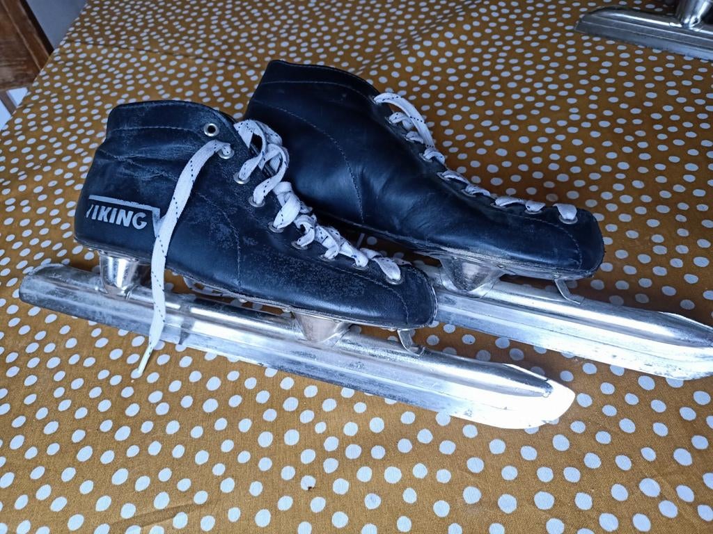 Viking Noren Schaatsen - Maat 28 & 40, Ophalen of Verzenden, Zo goed als nieuw, Noren, Viking
