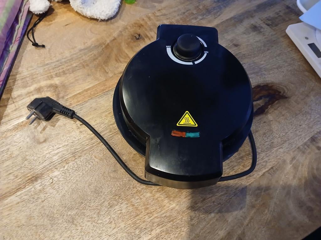 Wafelijzer - Perfect voor heerlijke wafels!, Ophalen of Verzenden, Uitneembare platen, Gebruikt