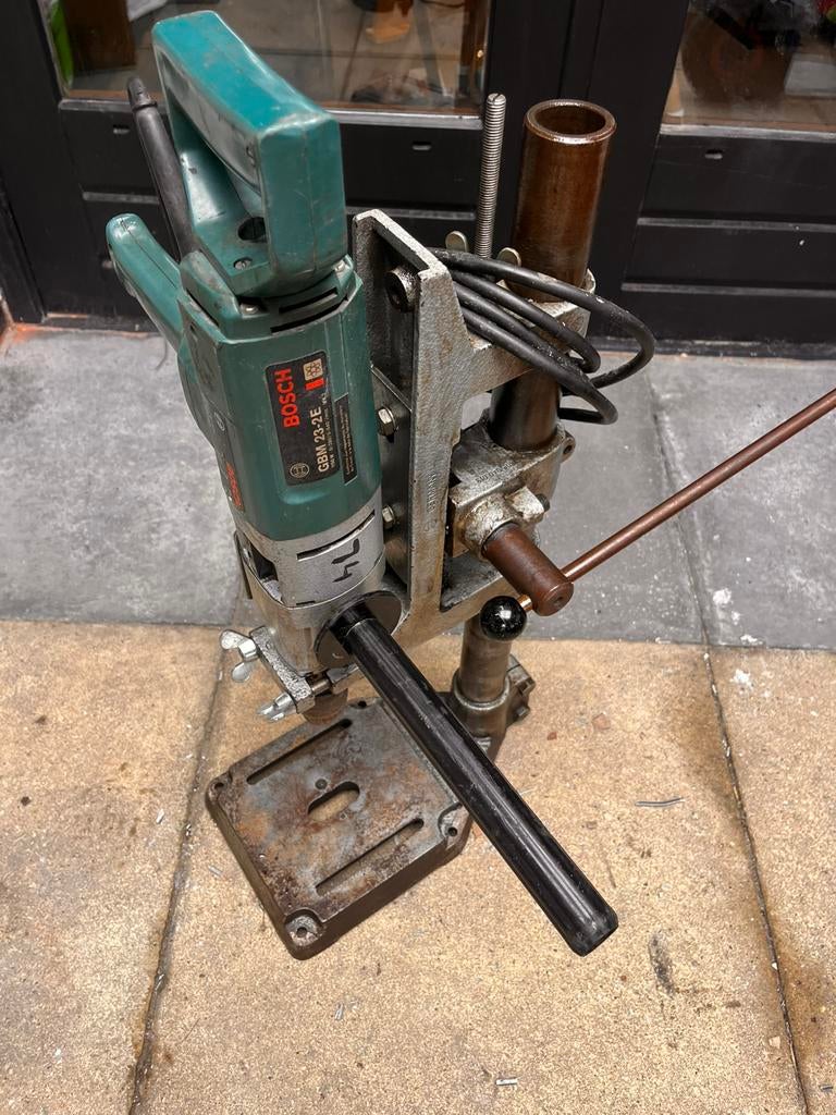 Bosch GBM 23-2E Metaalboor + Kolomboor Standard, Variabele snelheid, Ophalen of Verzenden, Kolomboormachine, Gebruikt