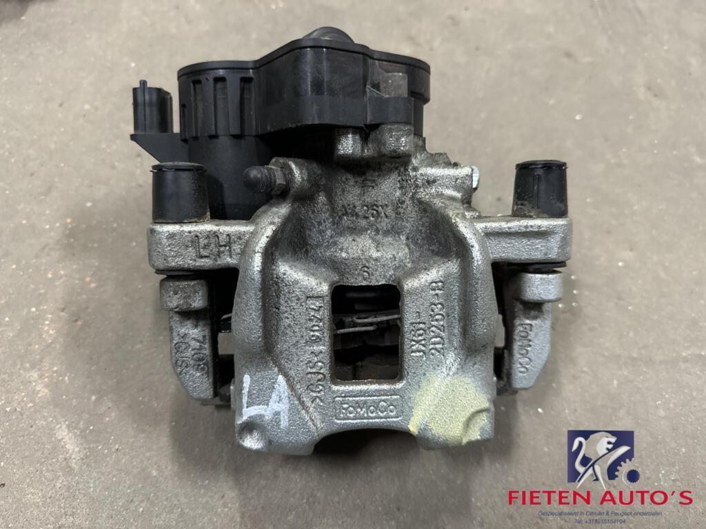 Remklauw linksachter Ford Focus JX61-2D251-BED, Auto-onderdelen, Gebruikt, Ford, Ophalen of Verzenden, Ford