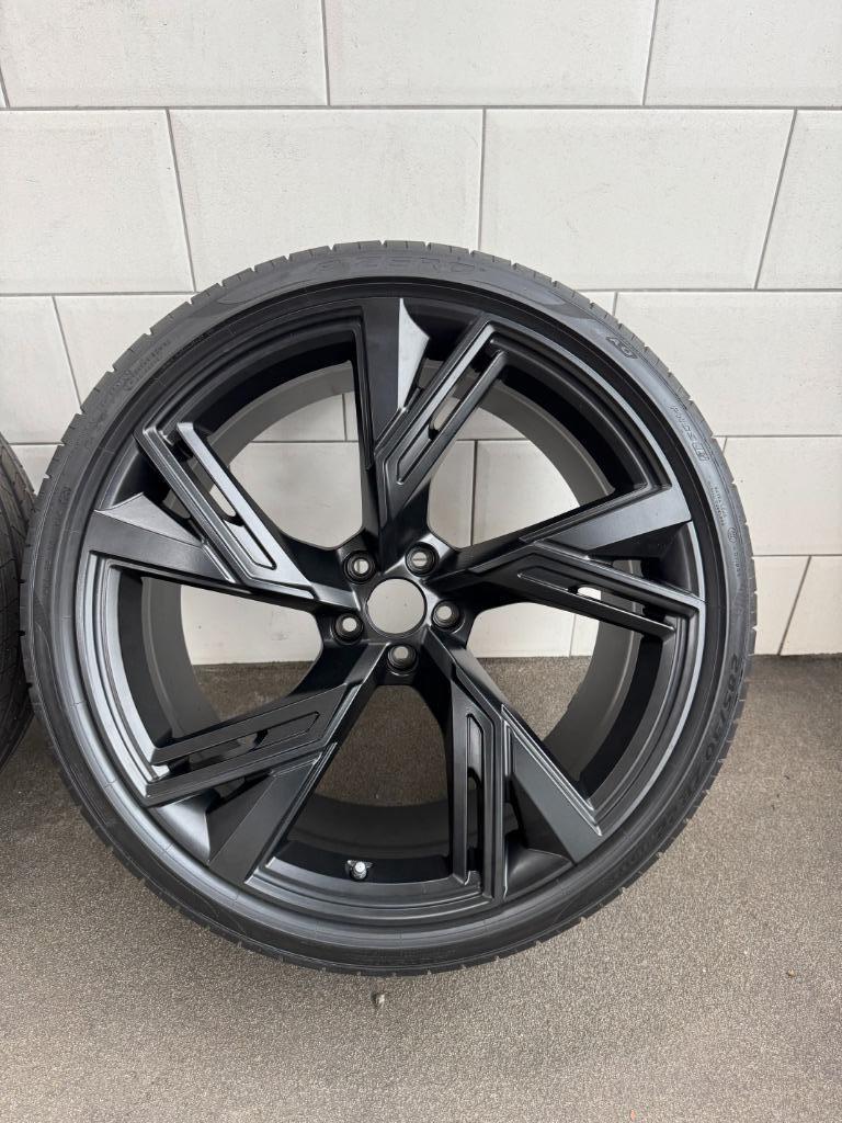 Audi OEM RS6/7 C8 22 inch zomerset🔆, Ophalen, Gebruikt, 285 mm, Banden en Velgen