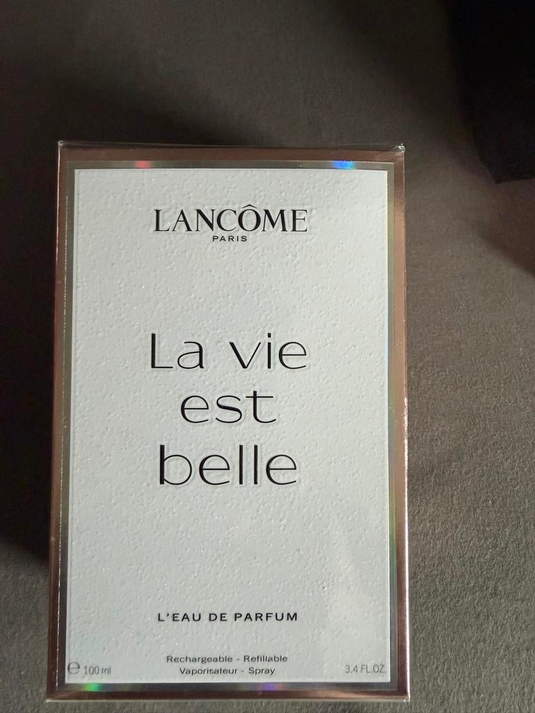 La vie est belle eau de parfum 100ml - nieuw in verpakking, Sieraden, Tassen en Uiterlijk, Uiterlijk | Parfum, Ophalen of Verzenden