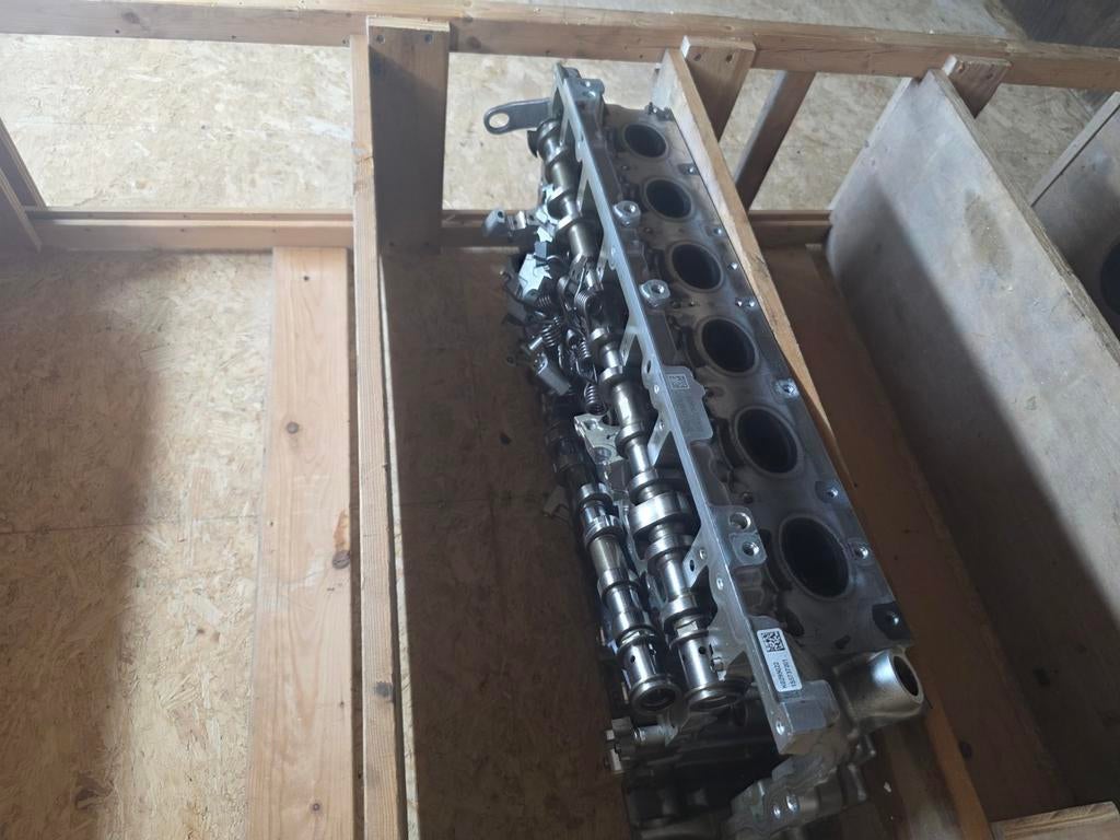 B58 cilinderkop te koop, Ophalen, Gereviseerd, BMW