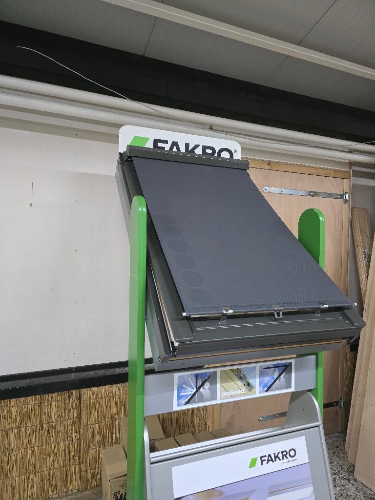 Fakro Dakramen OP = OP, Ophalen, Minder dan 80 cm, 80 tot 120 cm, Nieuw