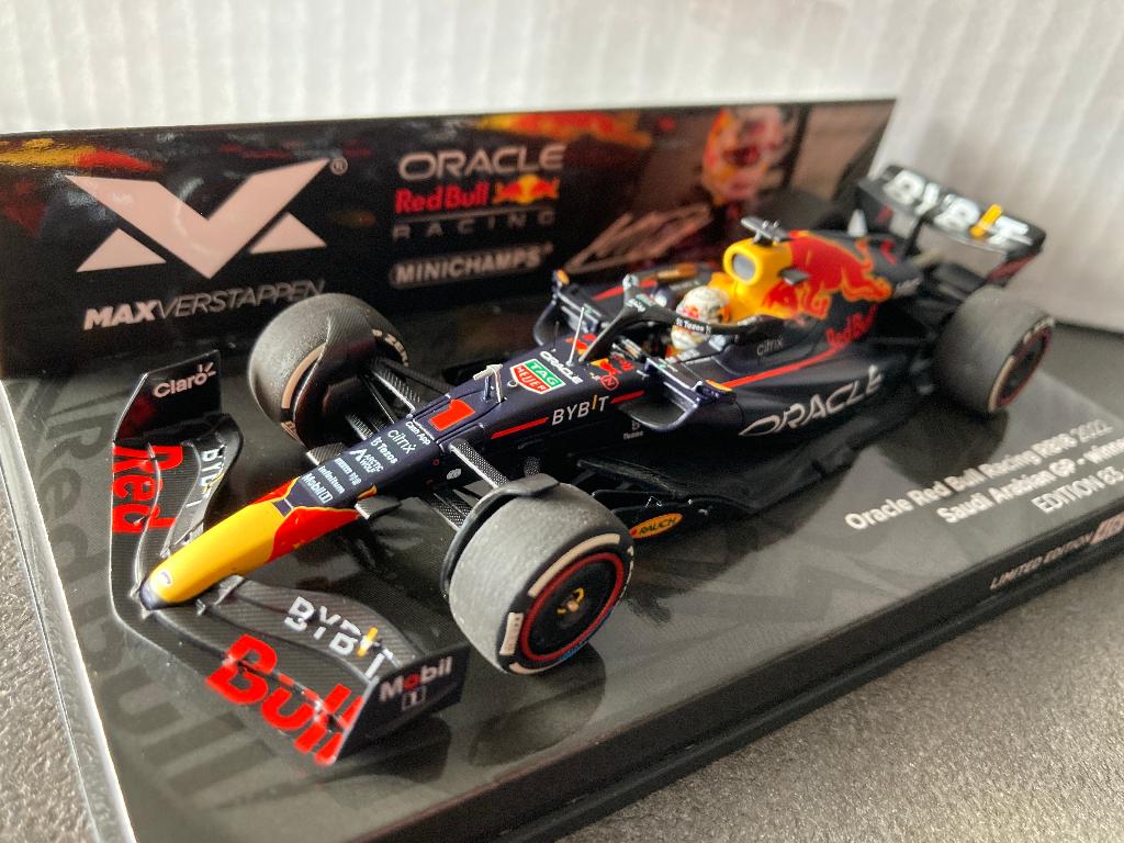 ✅ Max Verstappen 1:43 editie 83 Winner Saudi Arabian GP 2022, Ophalen of Verzenden, Nieuw, Formule 1