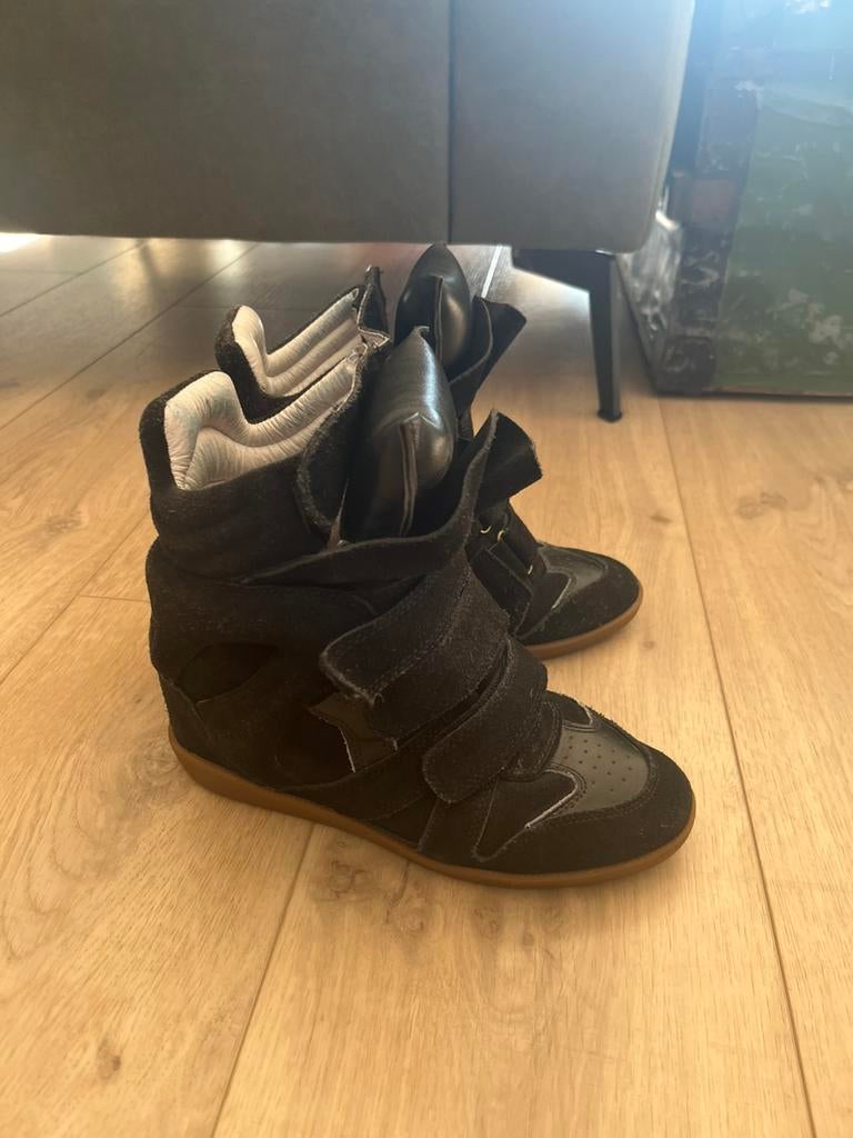 Isabel marant, Verzenden, Zwart, Sneakers of Gympen, Zo goed als nieuw