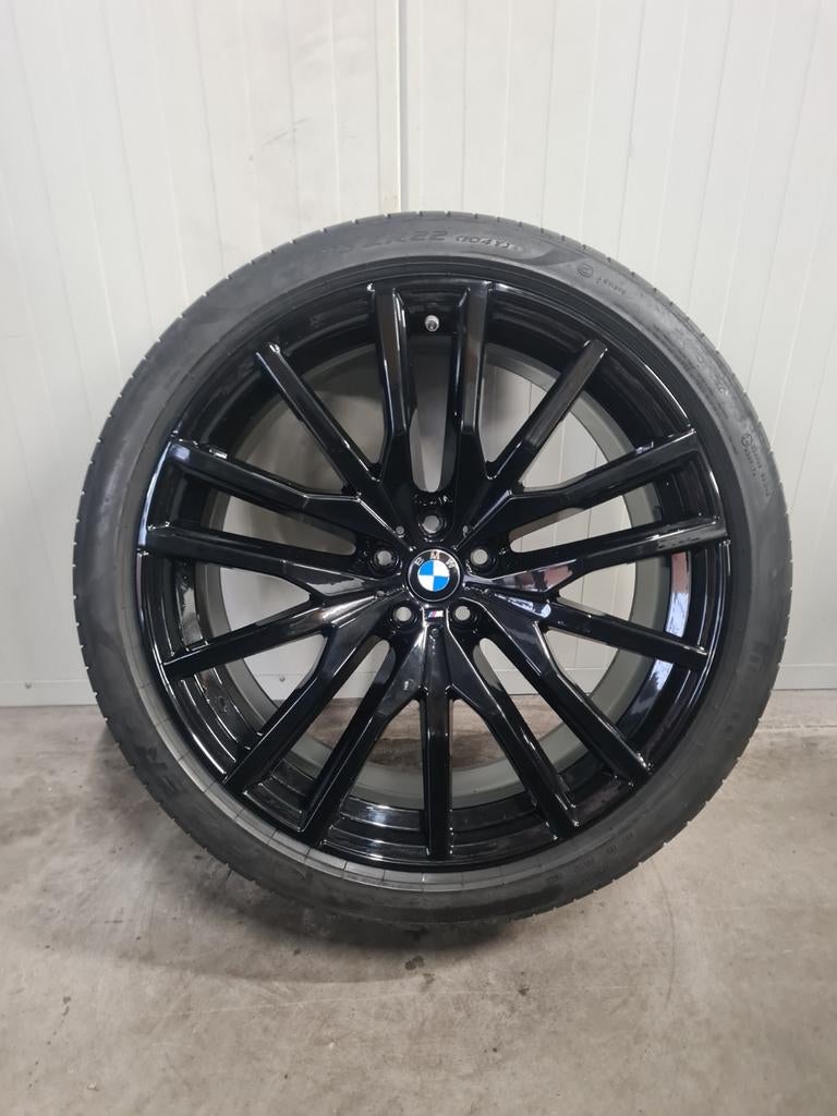 22' BMW X5 G05 X6 G06 Styling 742M Zwart met zomerbanden, Auto-onderdelen, Banden en Velgen, Ophalen, 275 mm, Banden en Velgen
