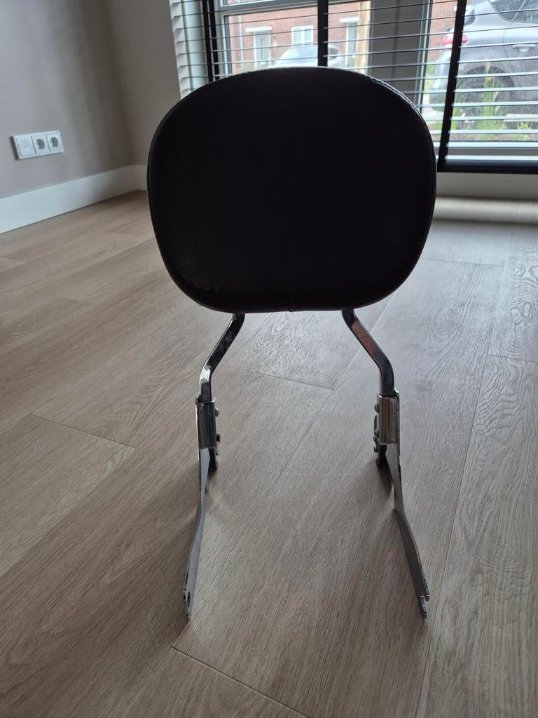 Sissy bar + passenger seat en voetsteunen, Motoren, Onderdelen | Harley-Davidson, Ophalen of Verzenden, Gebruikt