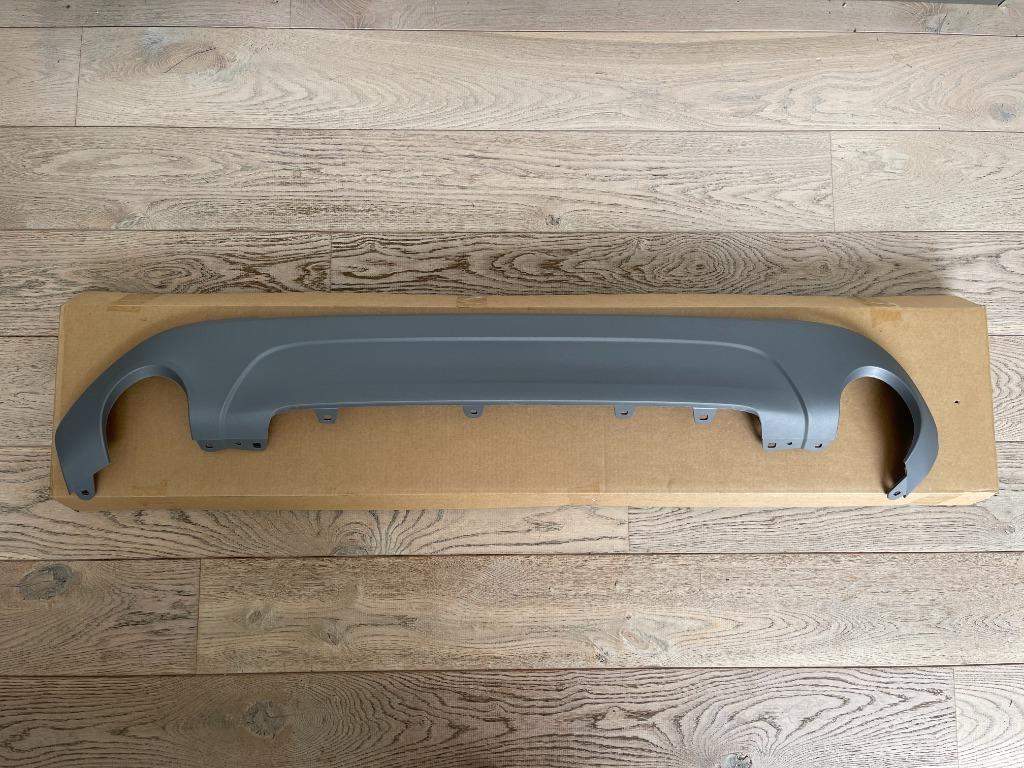 OEM BMW X1 F48 # 51127332324 Bekleding bumper Achterzijde