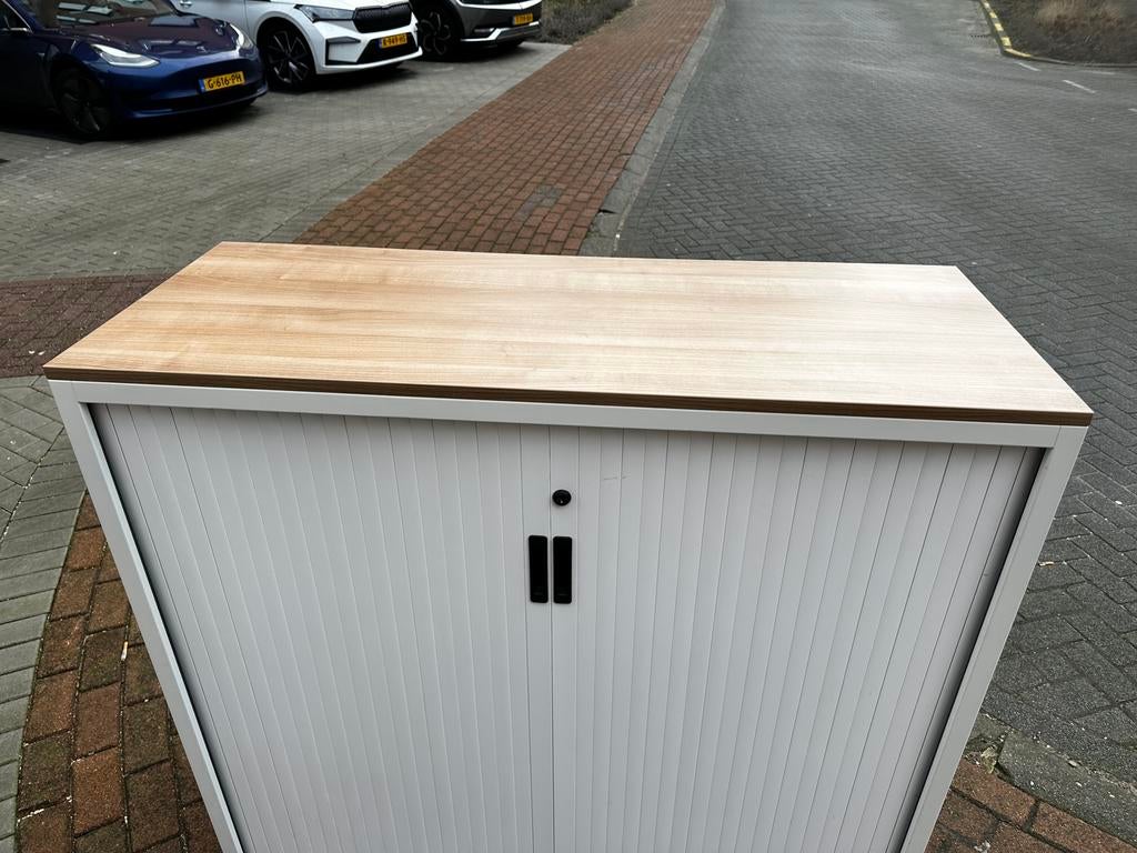 Roldeurkast wit, Huis en Inrichting, Kasten | Roldeurkasten en Archiefkasten, Ophalen, Gebruikt, 100 tot 150 cm, .