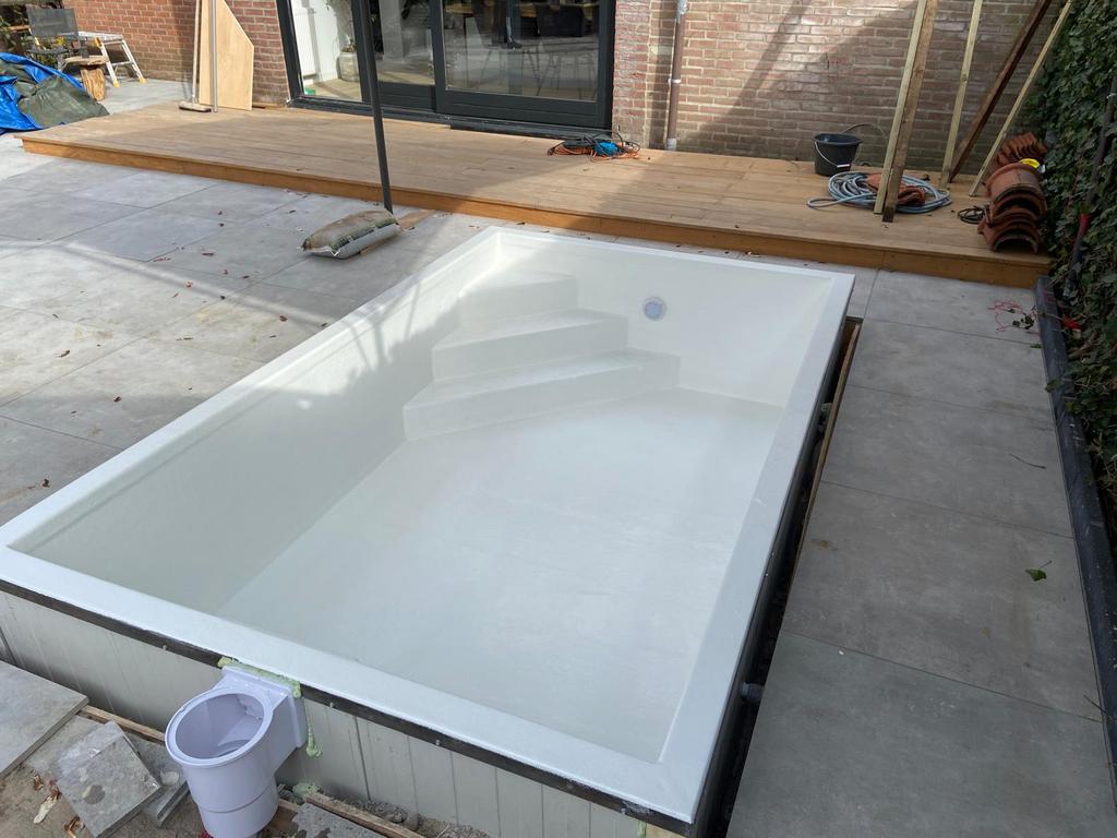 Laat dit jaar uw zwembad polyesteren. Pinkster actie !!!!!, Tuin en Terras, Overige typen, Nieuw, Ophalen of Verzenden, 400 cm of meer