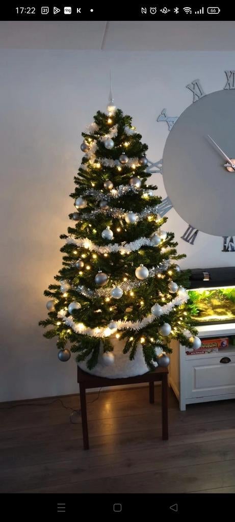 Mooie kunstkerstboom 180cm hoog. Compleet!! Nu 50 euro, Ophalen of Verzenden, Gebruikt
