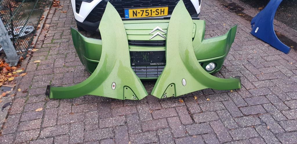 CITROËN C2 VOORSCHERMEN BJ 2007, Auto-onderdelen, Ophalen of Verzenden, Gebruikt, Spatbord