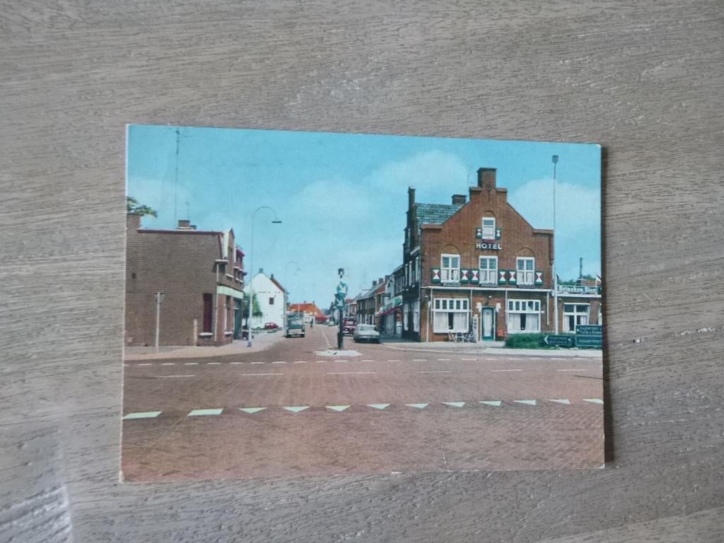 Hoogerheide, Raadhuisstraat/auto/hotel  1973, Ophalen of Verzenden, 1960 tot 1980, Gelopen