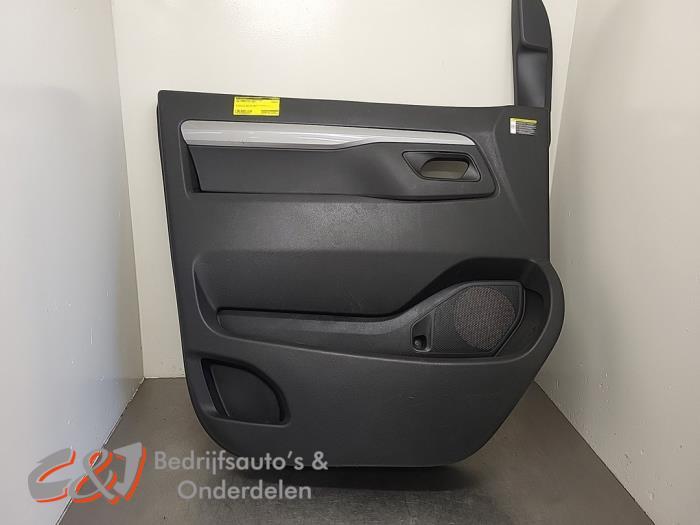 Portierbekleding 2Deurs links van een Opel Vivaro, Gebruikt, -, -, Opel