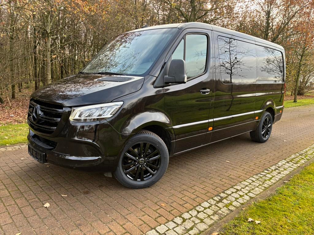 Mercedes-Benz Sprinter 319 3.0 V6 L2H1 5-persoons, Led, Mbux, Auto's, Bestelauto's, 190 pk, Zwart, Mercedes-Benz, Bedrijf