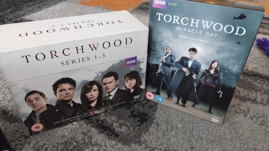 Torchwood seizoen 1-3 DVD Boxset + Miracle Day, Cd's en Dvd's, Vanaf 16 jaar, Boxset, Science Fiction en Fantasy, Ophalen of Verzenden