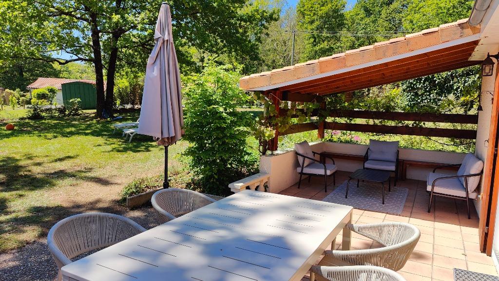 Vakantiewoning | 4 persoons | Perigord | Zuid West Frankrijk, Vakantie, Recreatiepark, Open haard, Dordogne, In bos