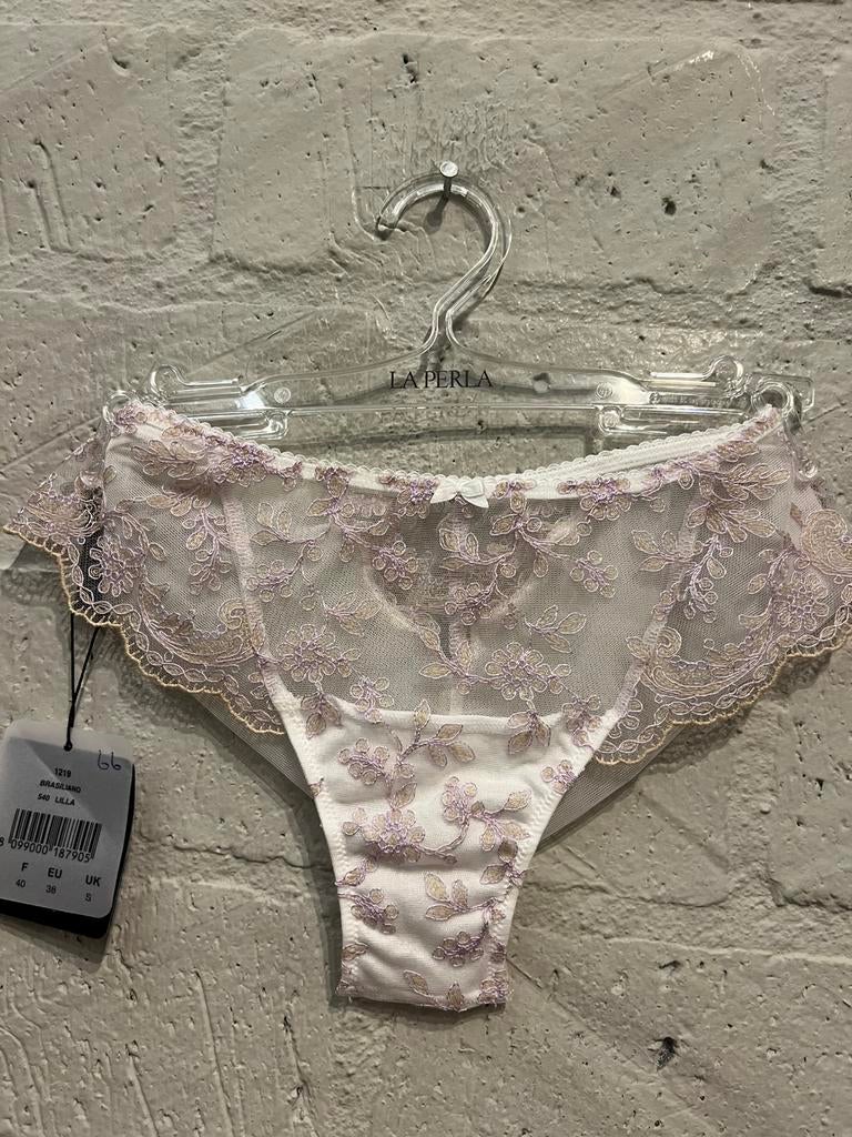 Ambra string maat 38 NIEUW!! Nu €12,50, Ophalen of Verzenden, String