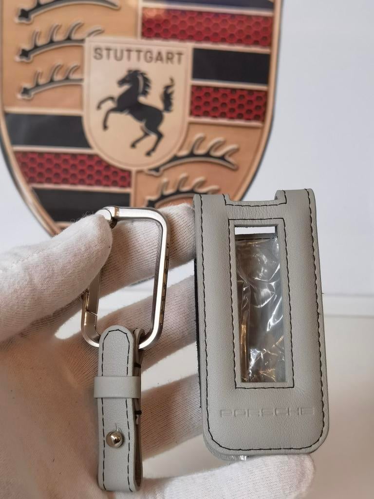 Origineel porsche sleuteletui van echt leder / sleutelhoes, Ophalen of Verzenden, Nieuw, Overige materialen