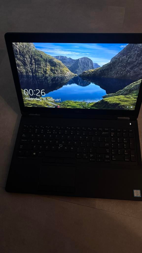 Dell Latitude E5570 - Snel & Betrouwbaar, Gebruikt, Met videokaart, 2 tot 3 Ghz, 8 GB