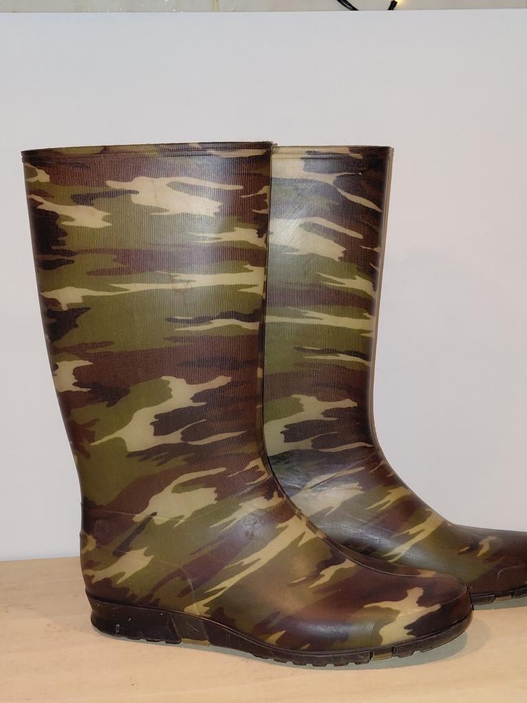 Rubber laarzen maat 40, Kleding | Dames, Overige kleuren, Ophalen of Verzenden, Regenlaarzen, Zo goed als nieuw