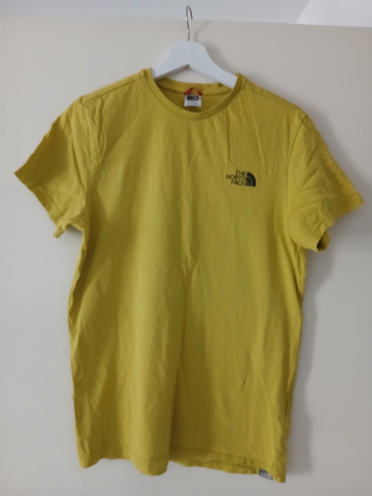 The North Face T-shirt geel maat S, Geel, Ophalen of Verzenden, Gedragen, The North Face