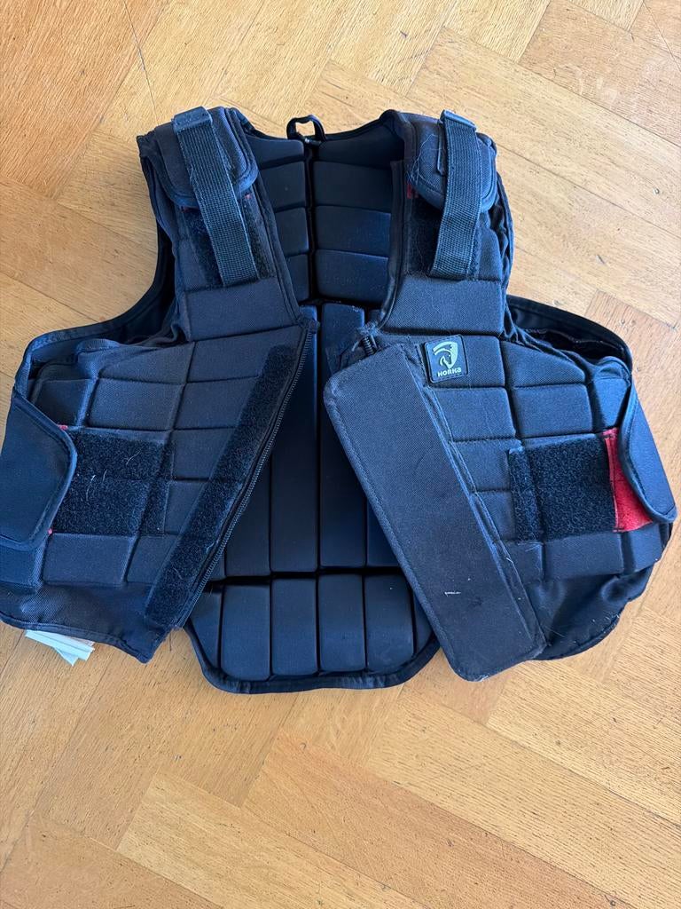 Bodyprotector Horka, M kind, Ophalen, Gebruikt, Rijden
