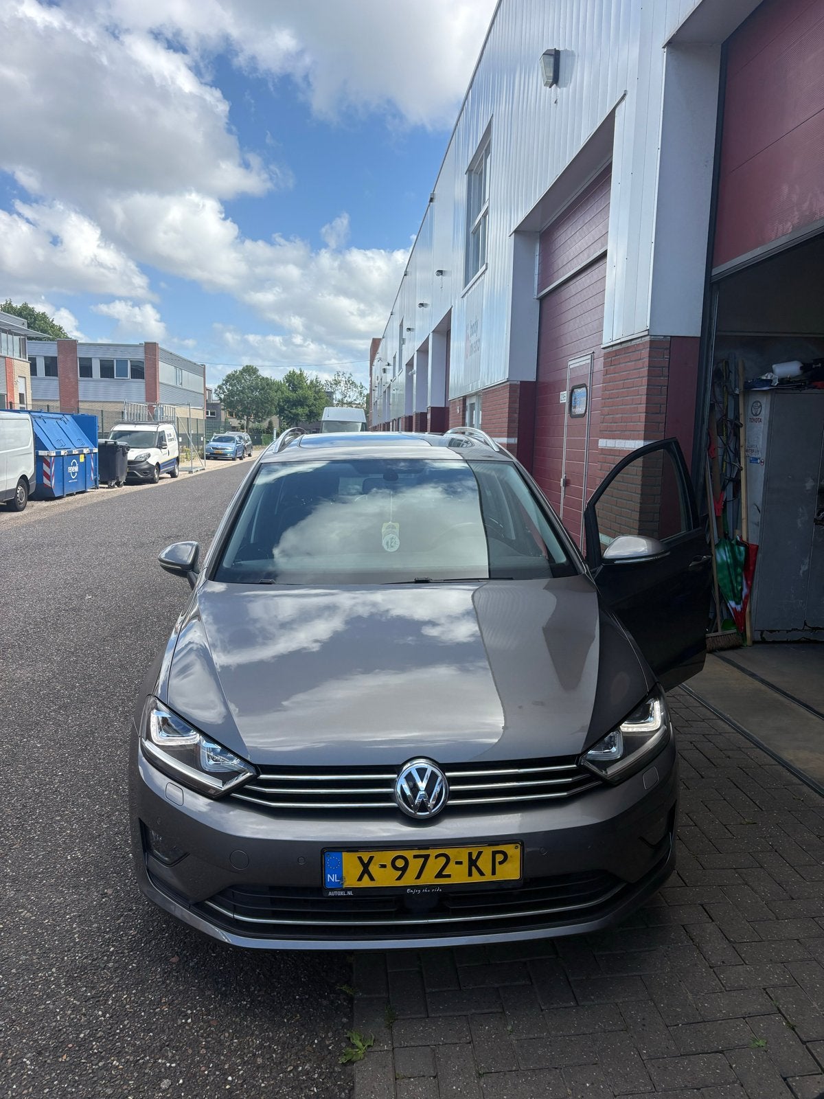 Volkswagen Golf Sportsvan 1.4 TSI DSG Grijs, 125 pk, Zwart, 4 cilinders, 1283 kg