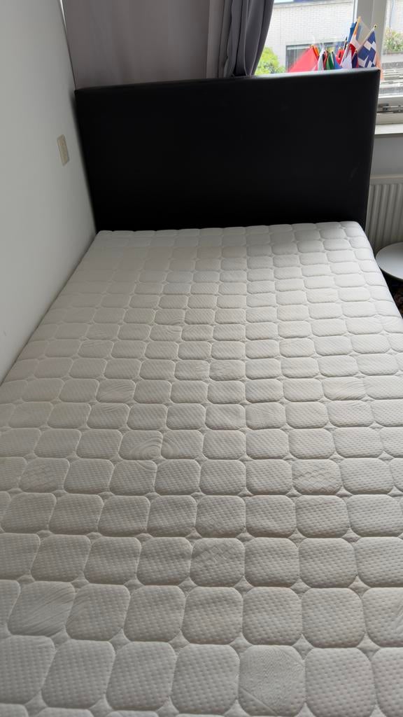 Boxspring 120x210 met hoofdbord (220 cm lang), Ophalen, Zo goed als nieuw, Twijfelaar, 120 cm