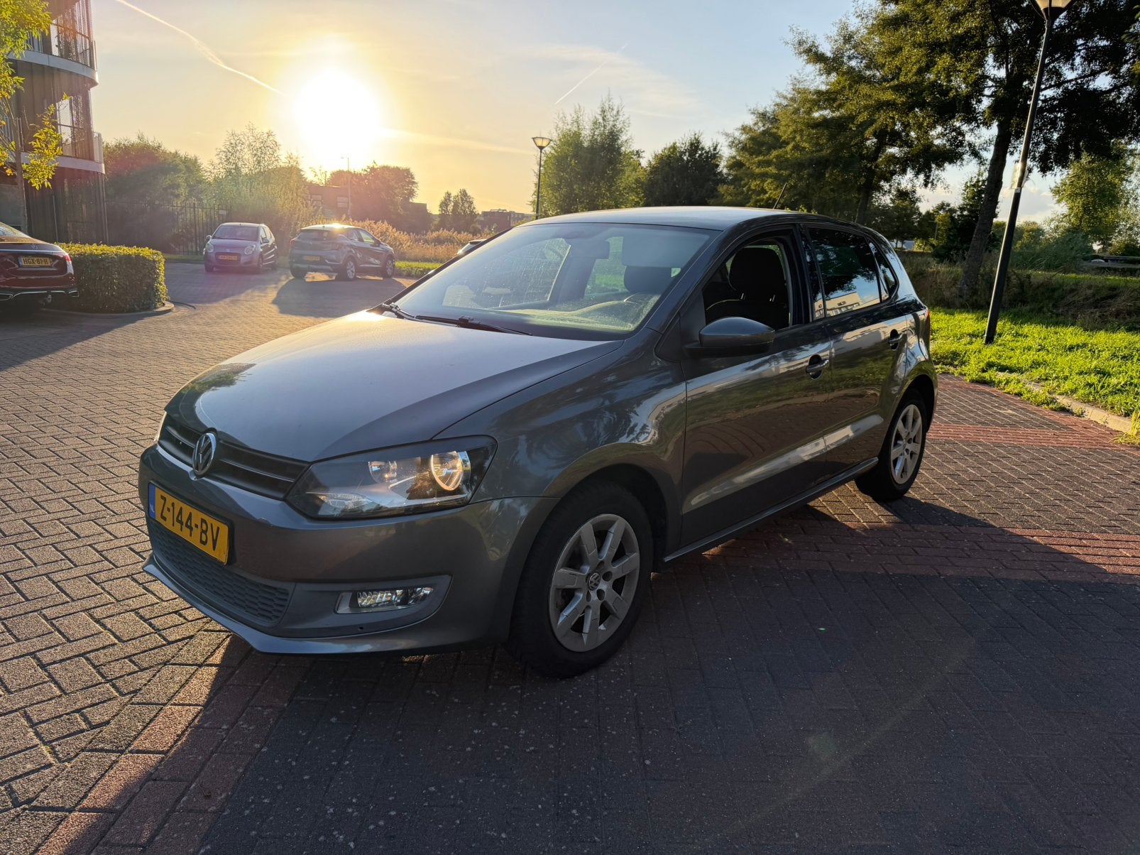 Volkswagen Polo 1.2 TSI | Airco | Elk-Ramen | CarPlay | Navi, Voorwielaandrijving, USB, Stof, 40 €/maand