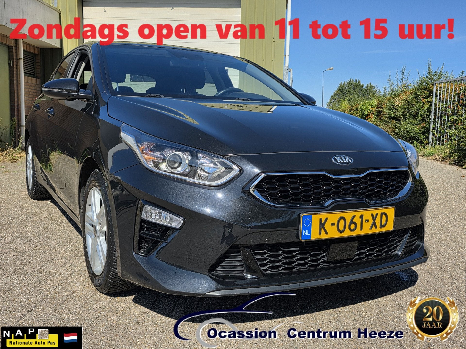 Kia Ceed 1.0 T-GDi DynPlusLine, Camera! Carplay! Half Leder!, Voorwielaandrijving, Gebruikt, Leder en Stof, Zwart