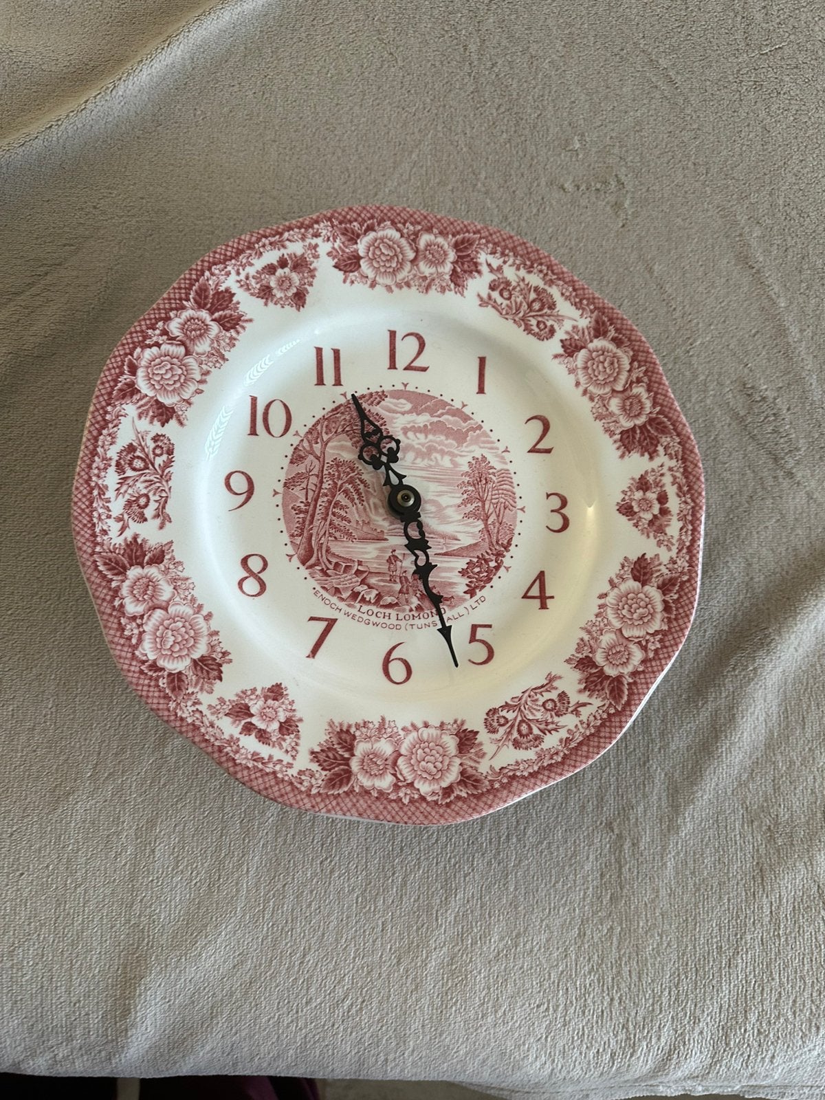 Wandklok uit England, Ophalen, Zo goed als nieuw, Wandklok