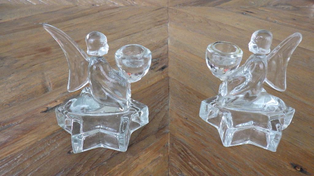 2 mooie glazen kandelaars met engel, Diversen, Kerst, Ophalen of Verzenden, Gebruikt