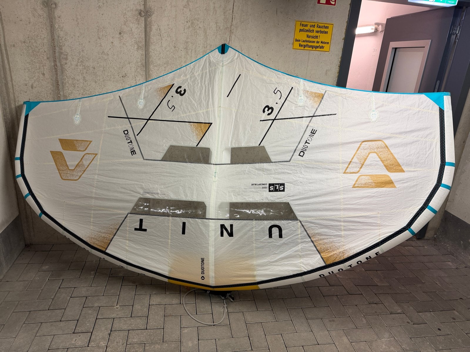 Duotone Unit SLS 3.5 (2026) Wing met handles, Ophalen of Verzenden, Zo goed als nieuw