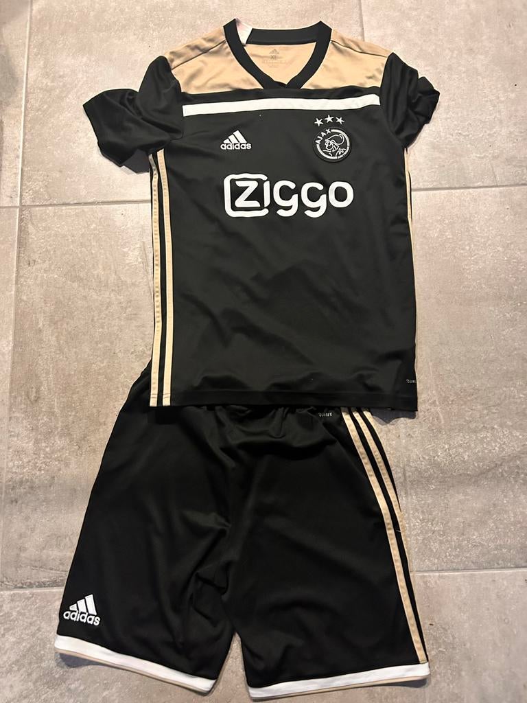 Ajax tenue kinder maat XL, Ophalen of Verzenden, Zo goed als nieuw, Jongen of Meisje