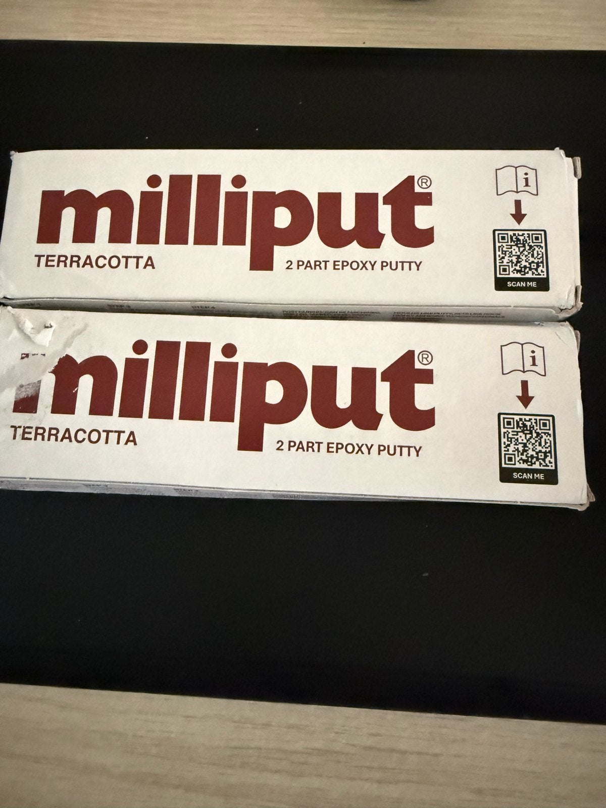 Nieuw Milliput Terracotta 2-componenten Epoxy Plamuur (2 stu, Ophalen of Verzenden, Nieuw