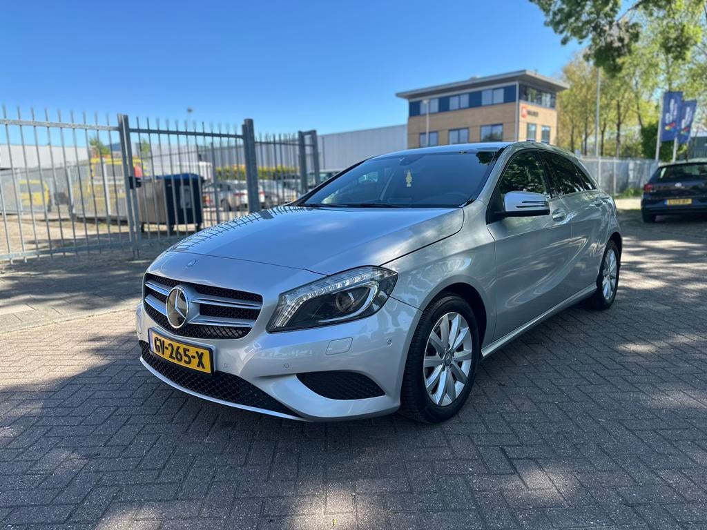 Mercedes-Benz A180 CDI 1.5 Blue Efficiency | 2015 | EURO 6, Auto's, Voorwielaandrijving, 4 cilinders, Origineel Nederlands, 140 €/maand