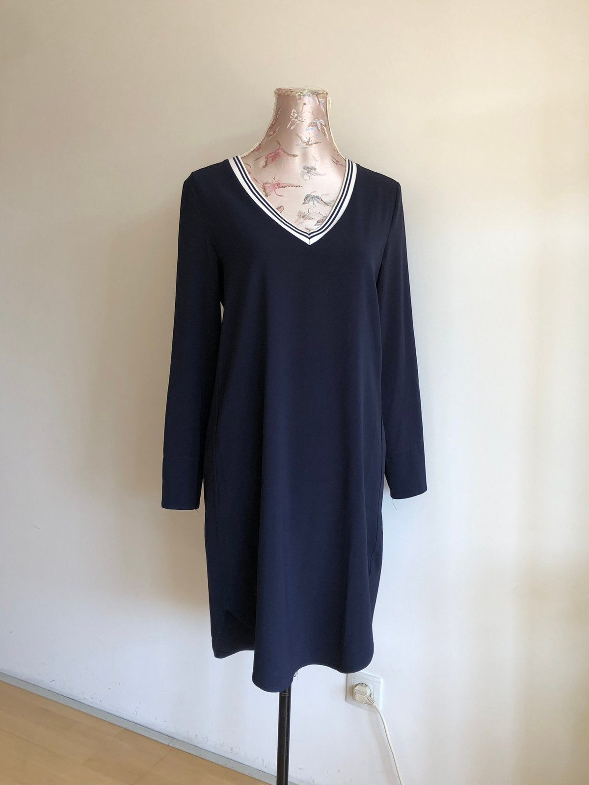 RBLZ heerlijke stretch jurk maat S. 36-38, Blauw, Ophalen of Verzenden, Zo goed als nieuw, Knielengte