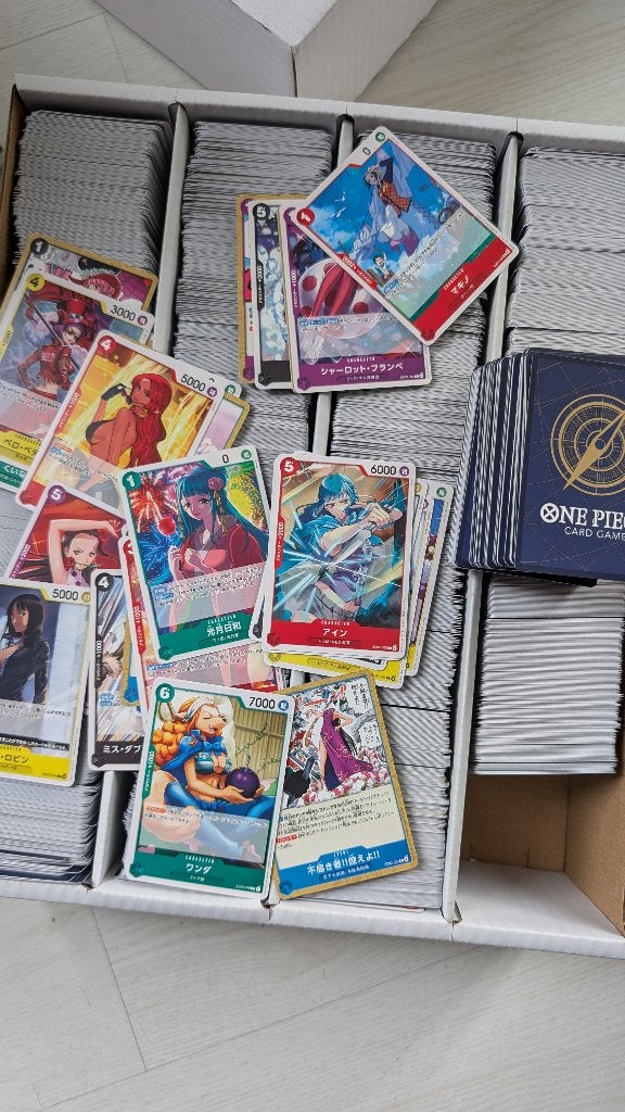 One Piece cards Japanese Bulks( approx 10000), Ophalen of Verzenden, Zo goed als nieuw